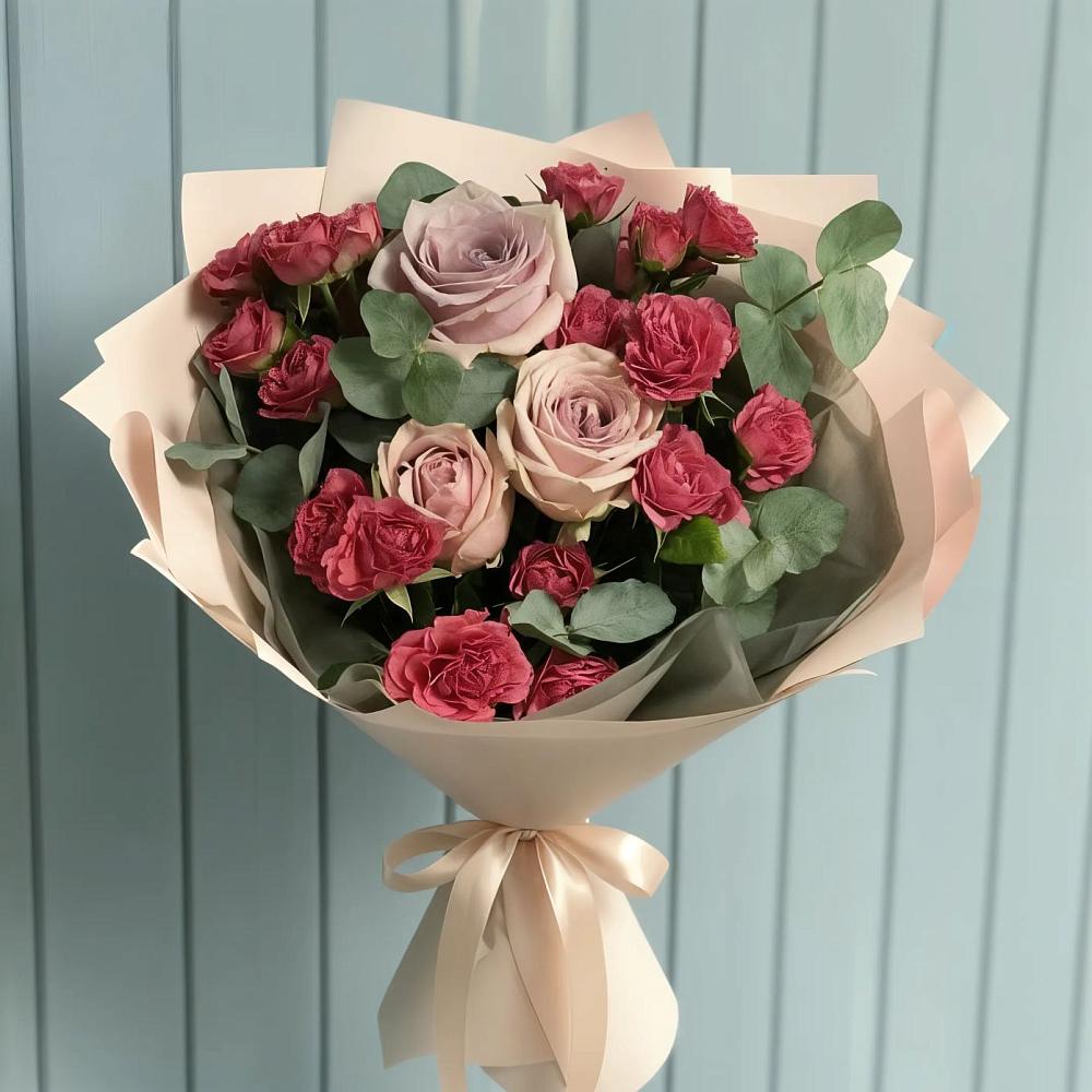 Букет цветов из: Гвоздики и Розы в Габукае