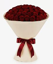 Букет 101 Бордовая роза Блэк Бакарра в Габукае