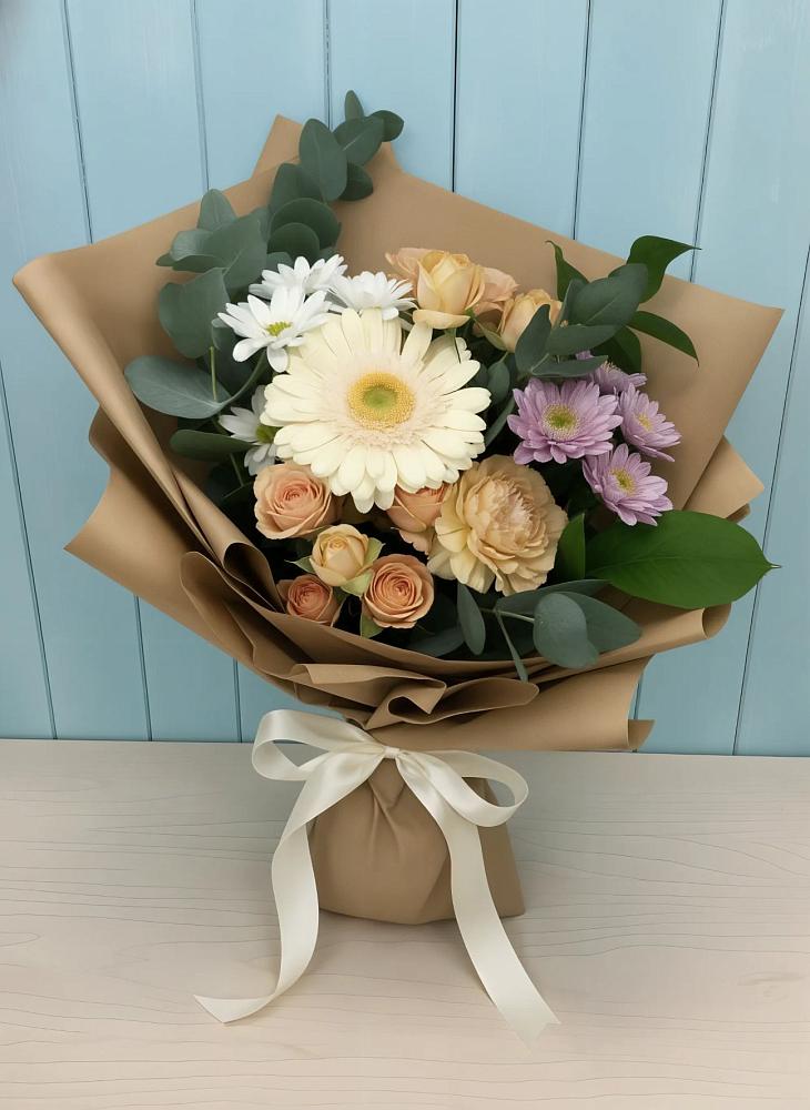 Букет цветов из: Герберы и Хризантемы в Габукае