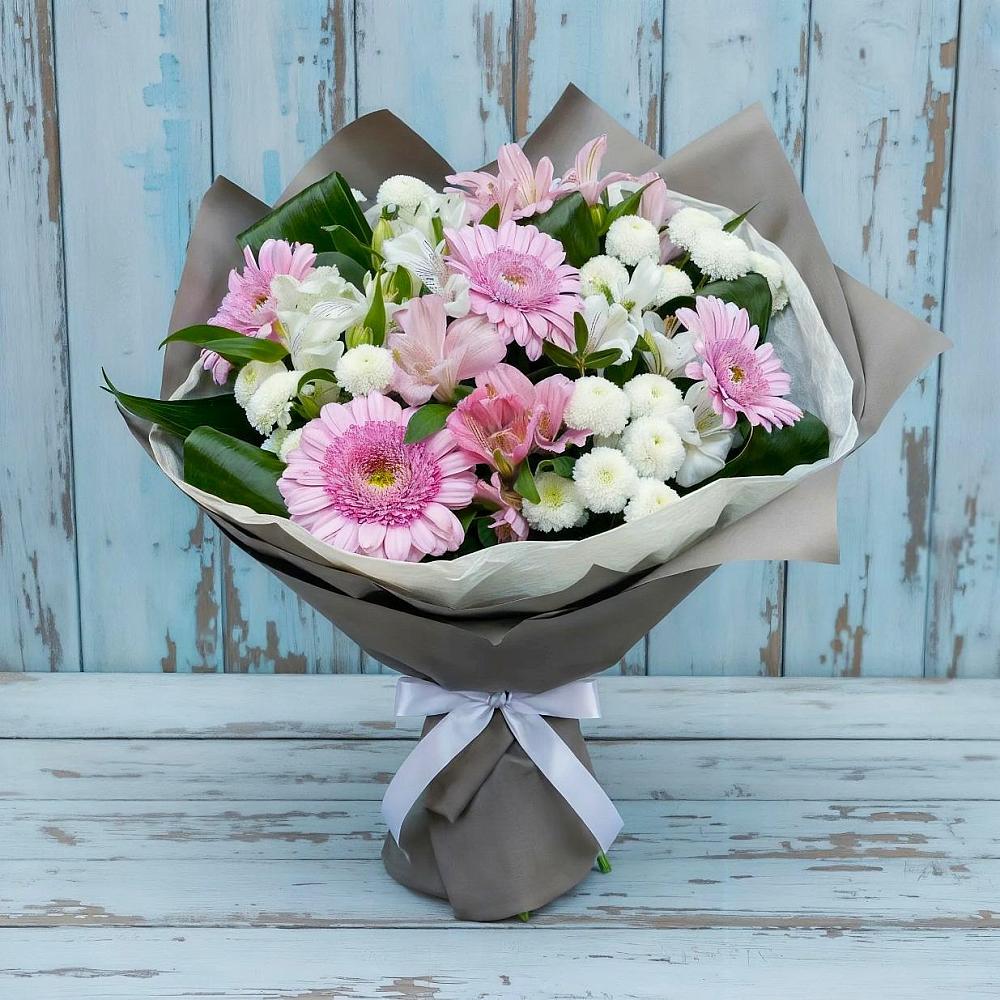 Букет цветов из: Герберы, Альстромерии и Хризантемы в Габукае
